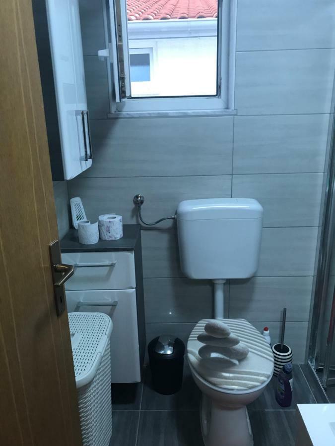 Apartman Petra 2 Vir Luaran gambar