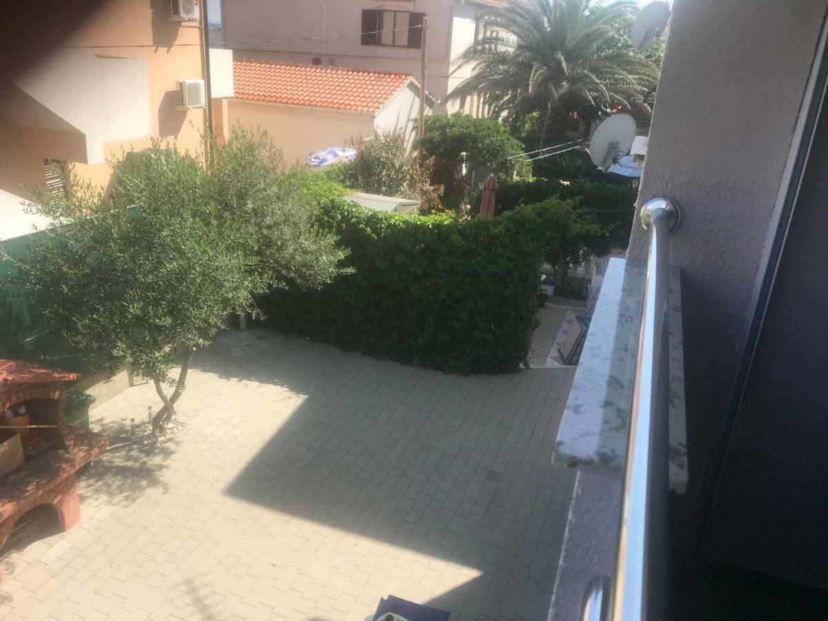 Apartman Petra 2 Vir Luaran gambar